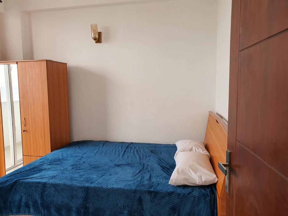 New 2 Bedroom Apartment, 100M Away From The Beach Dehiwala-Mount Lavinia Exterior foto