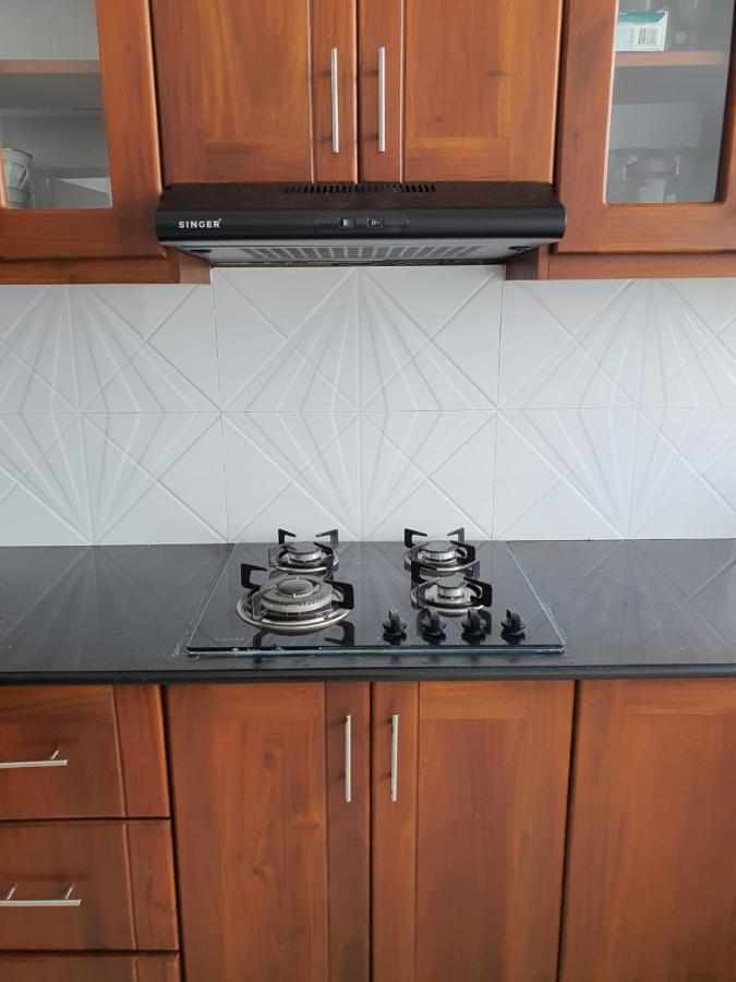 New 2 Bedroom Apartment, 100M Away From The Beach Dehiwala-Mount Lavinia Exterior foto